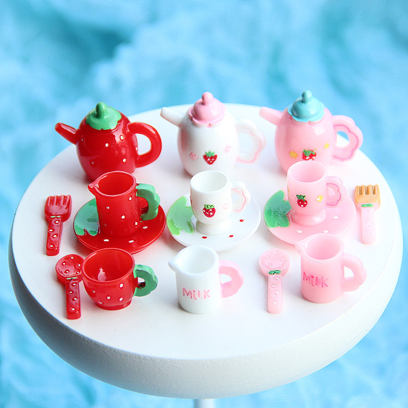 Set da Tè Rosa in Miniatura, F - Gardening Tools Pink recensione e prezzo